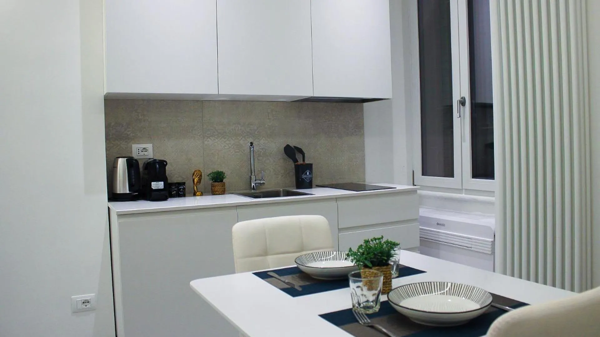 מילאנו Modern & Bright Apartment Near Porta Garibaldi