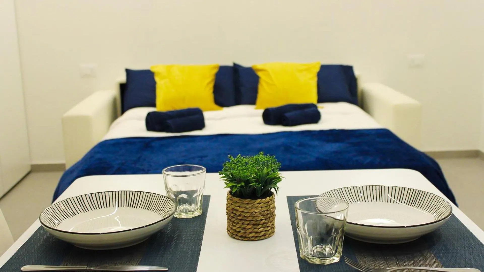 מילאנו Modern & Bright Apartment Near Porta Garibaldi